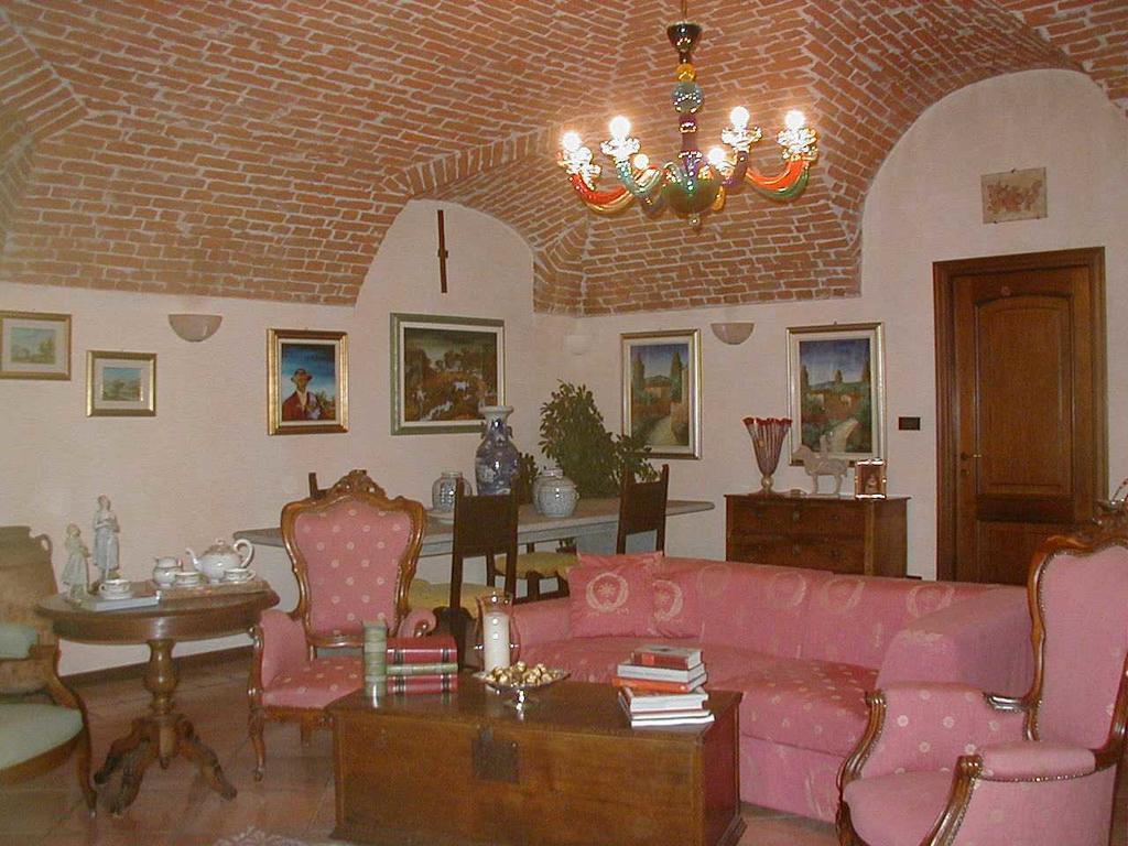 Torre Dei Frati Bed & Breakfast Fossano Ngoại thất bức ảnh